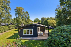 Hyggeligt Sommerhus Tæt På Dejlig Badestrand, Ebeltoft
